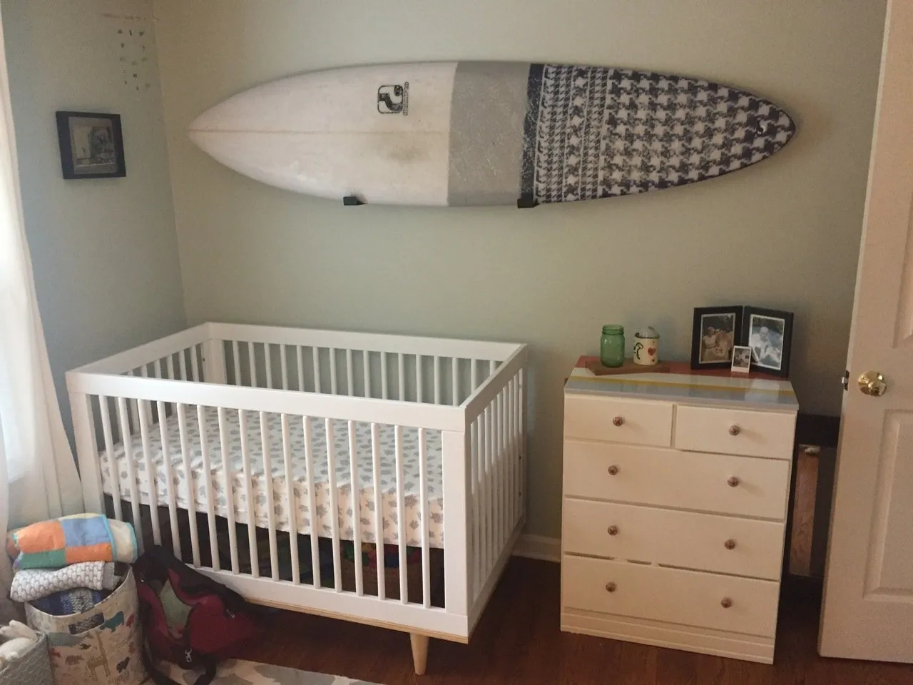 Surfboard Wall Rack - Minimalist Rack